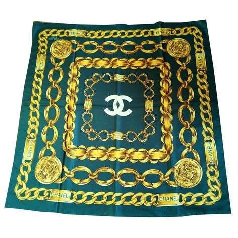 carré en soie chanel|Foulards — Mode .